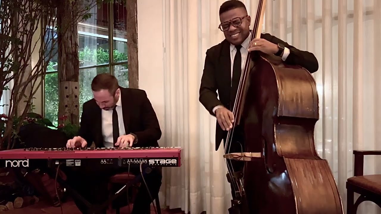 HOME ESTUDO  - Jhoninha Medeiros /  Serge Frasunkiewicz 