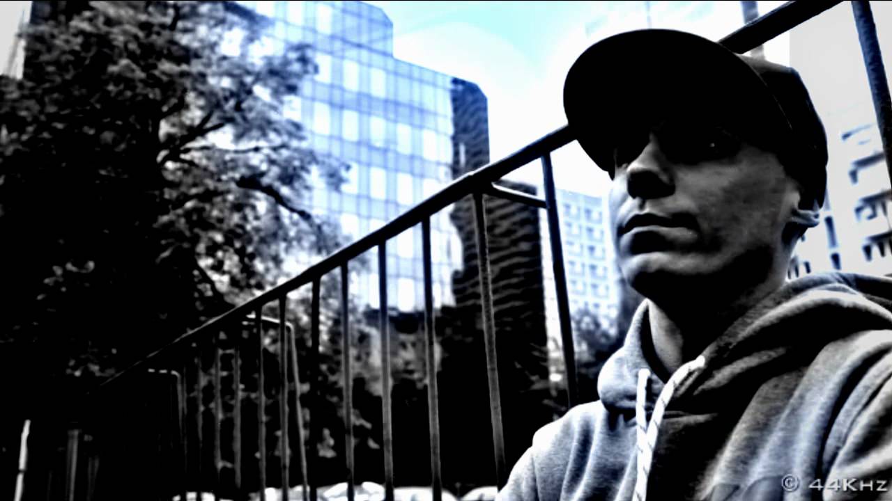 15.Sokół feat. Małolat, Sobota & Magik - Kochaj Życie (SzUsty Blend)