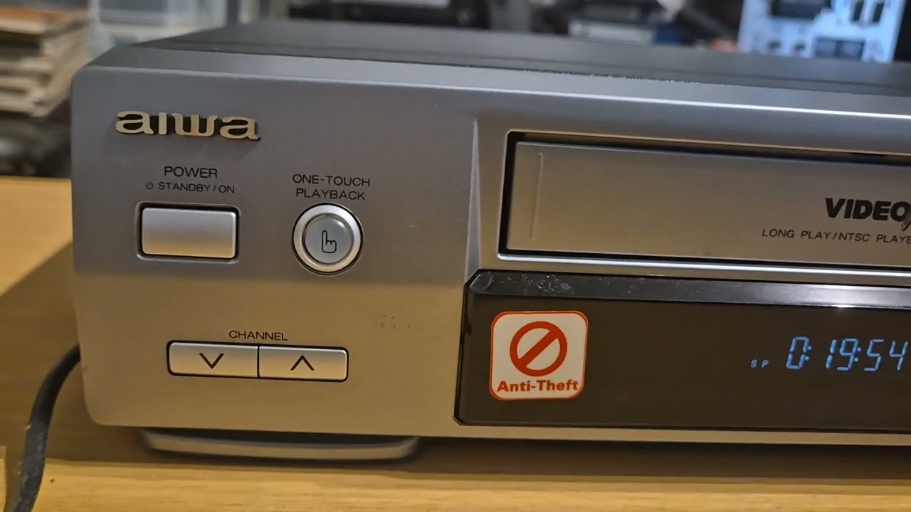 Aiwa HV-GX900K Stereo VHS Video Player / Recorder