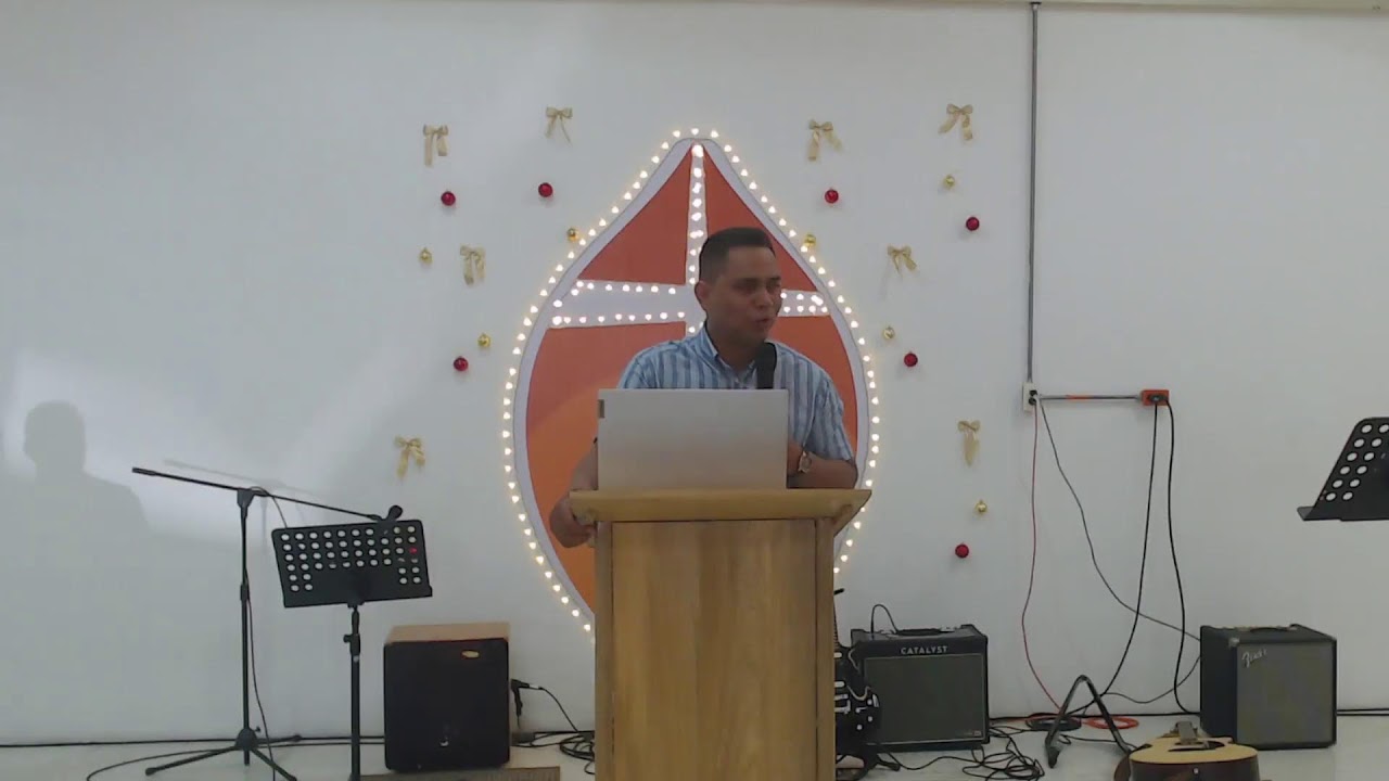El peligro del activismo sin santidad. (Hageo  2:10-19).