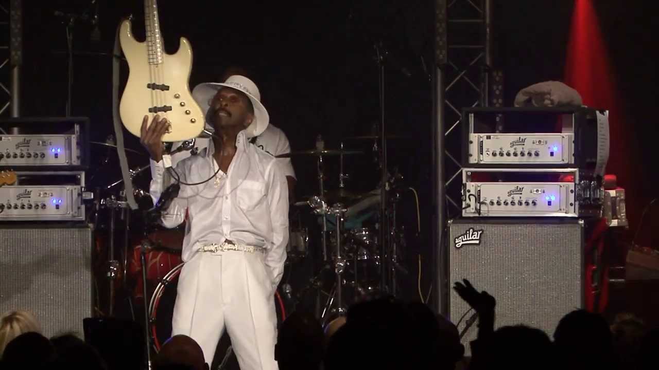 Larry Graham Central Station Live @ Dorpshuis Renesse 