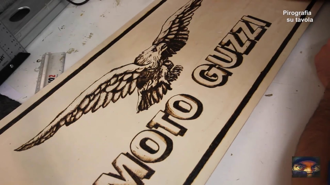 DIY come creare una Pirografia su tavola di legno (Aquila Moto Guzzi)