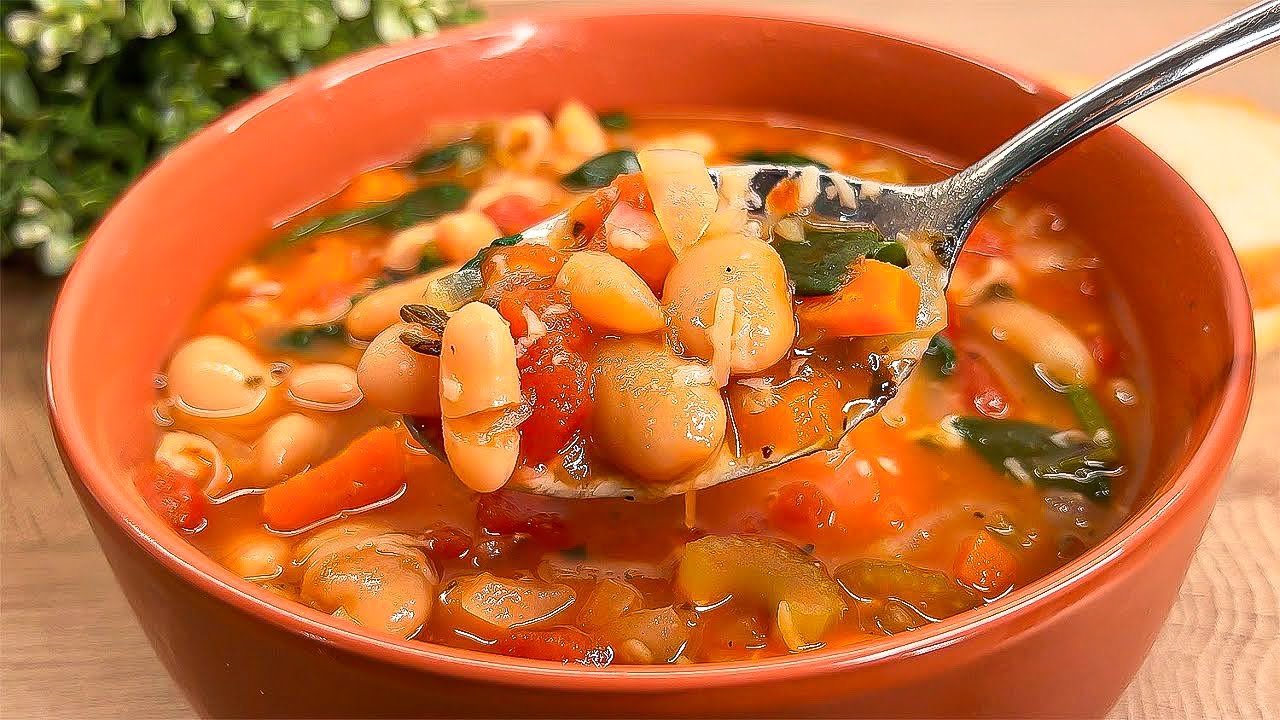 Уровень сахара в крови падает мгновенно! Этот рецепт супа – настоящее сокровище! Горячая еда