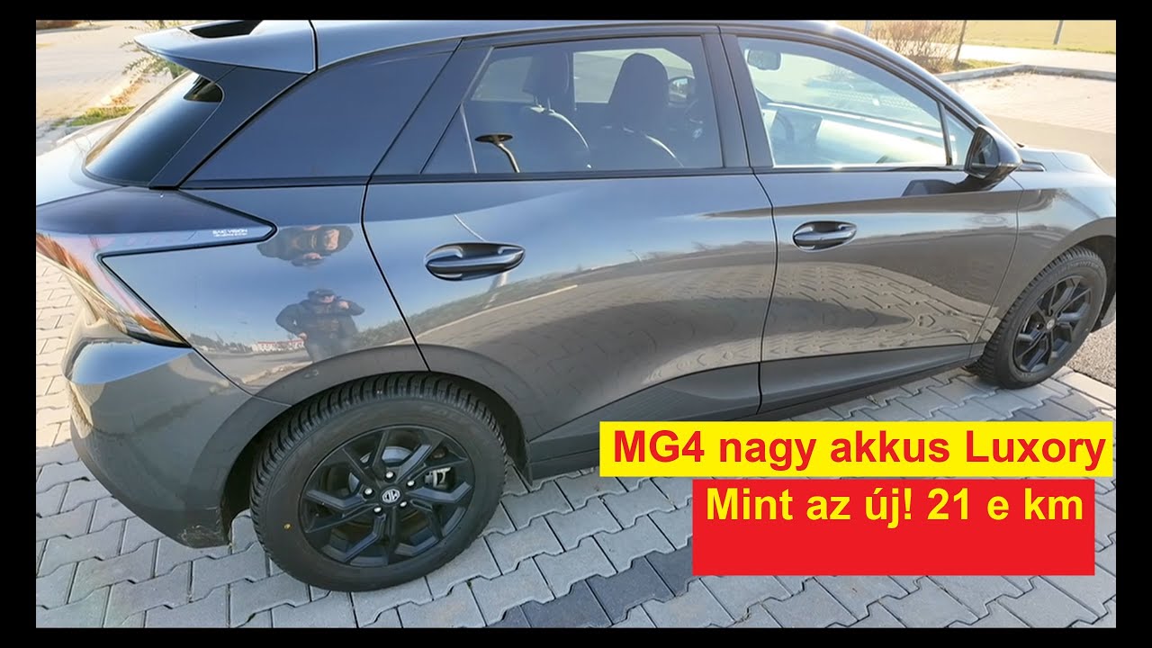 Egy gyönyörű MG4 Luxory 64 kWh⚡ szinte új autó a kínálatban. Aki kapja marja. 😊