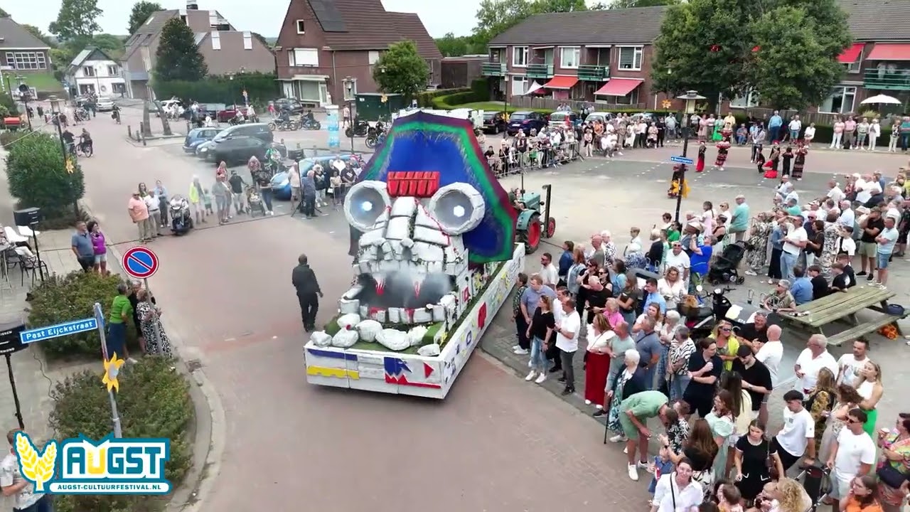 Augst parade 2025