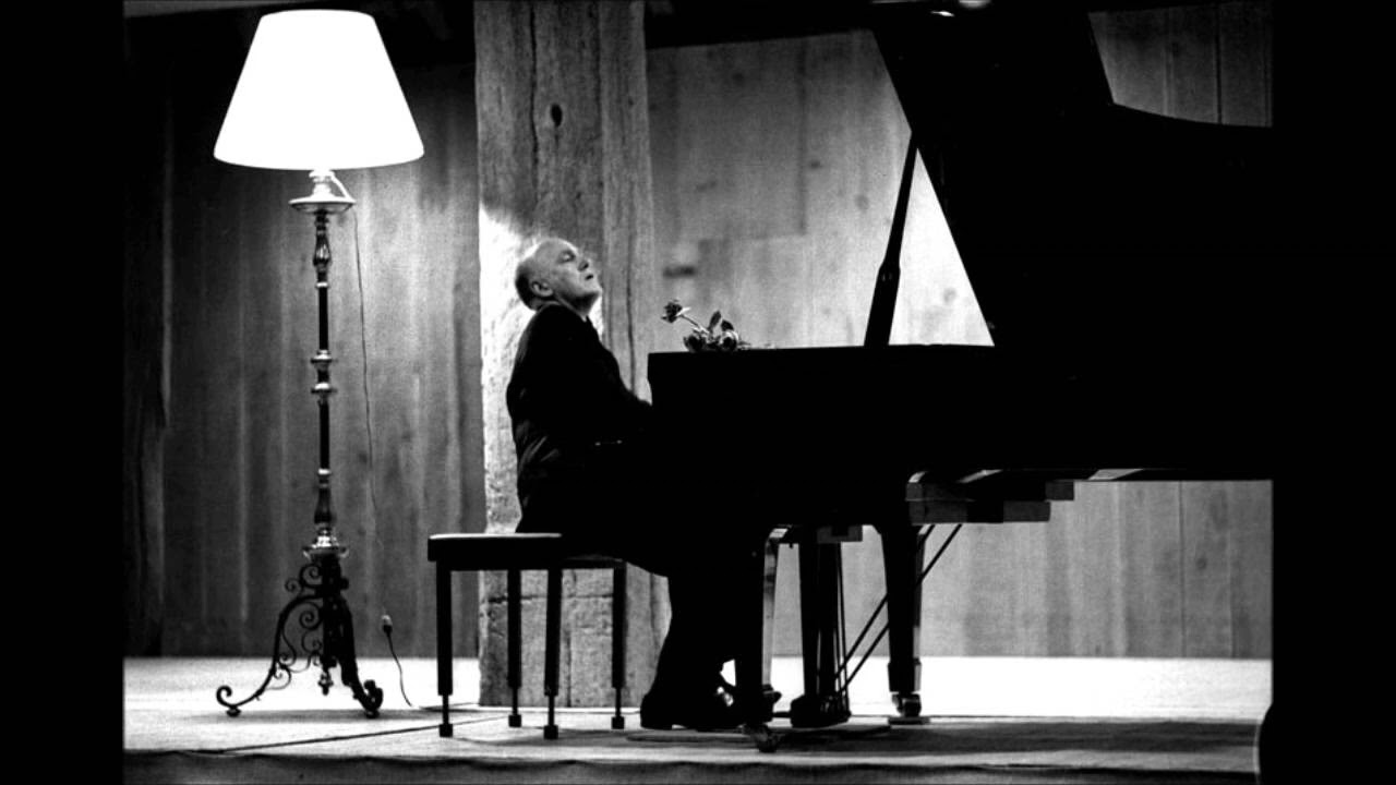 Sviatoslav Richter Plays Ravel Miroirs, M. 43 (1994 in Lugano)