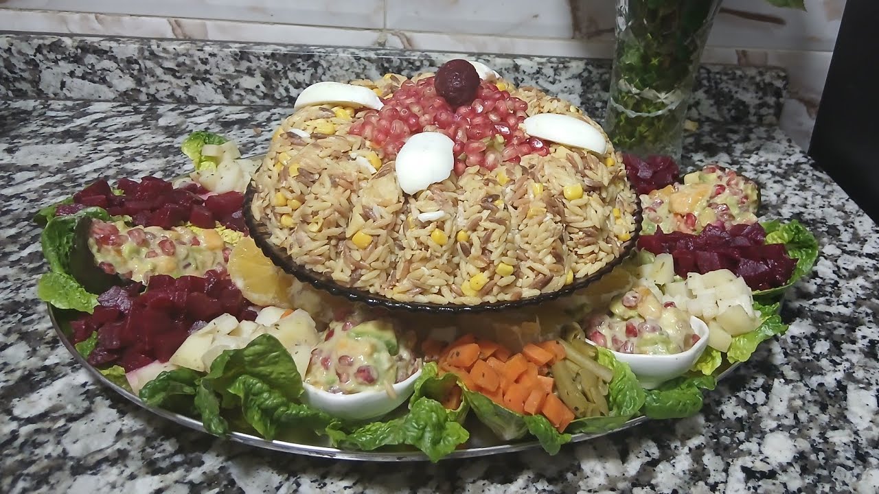 سلطة🥗 الخضار والفواكه بريستيج كتجي كتشهي😋 لذيذة بزااااف👌🏻