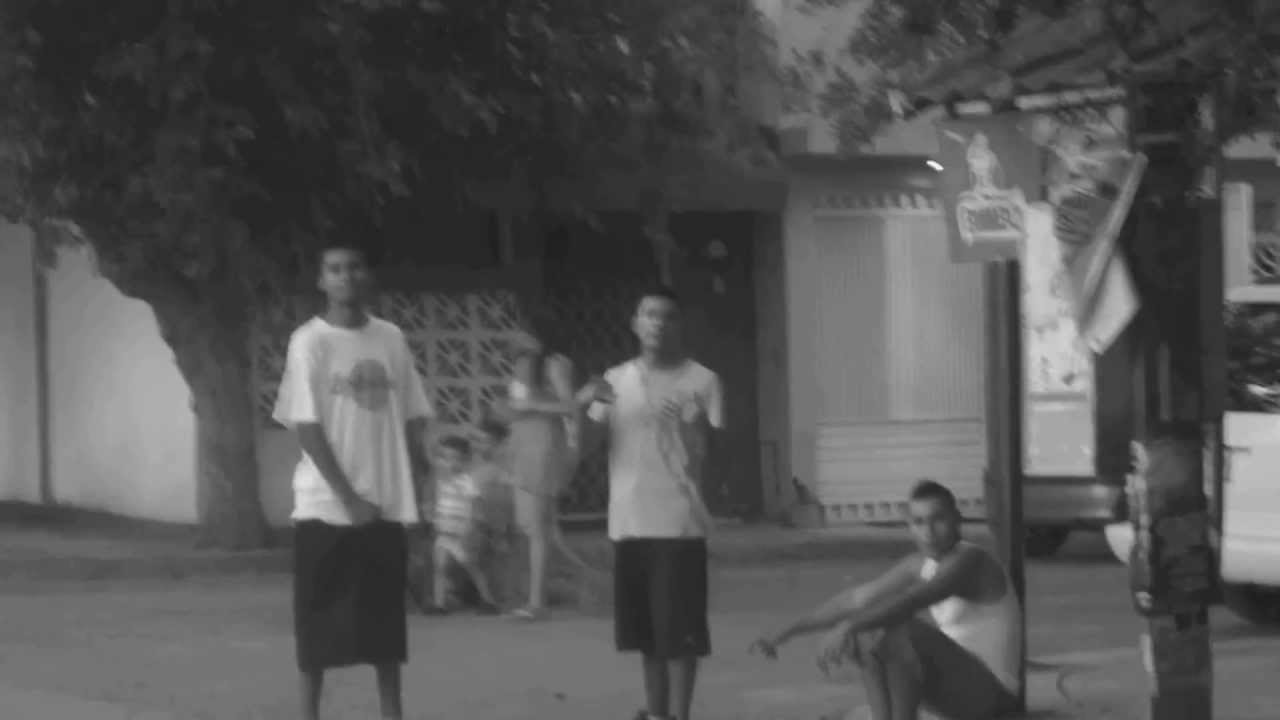 UNDER SIDE 821 - AQUI SE VIVE MALANDRO (OFICIAL 2013)