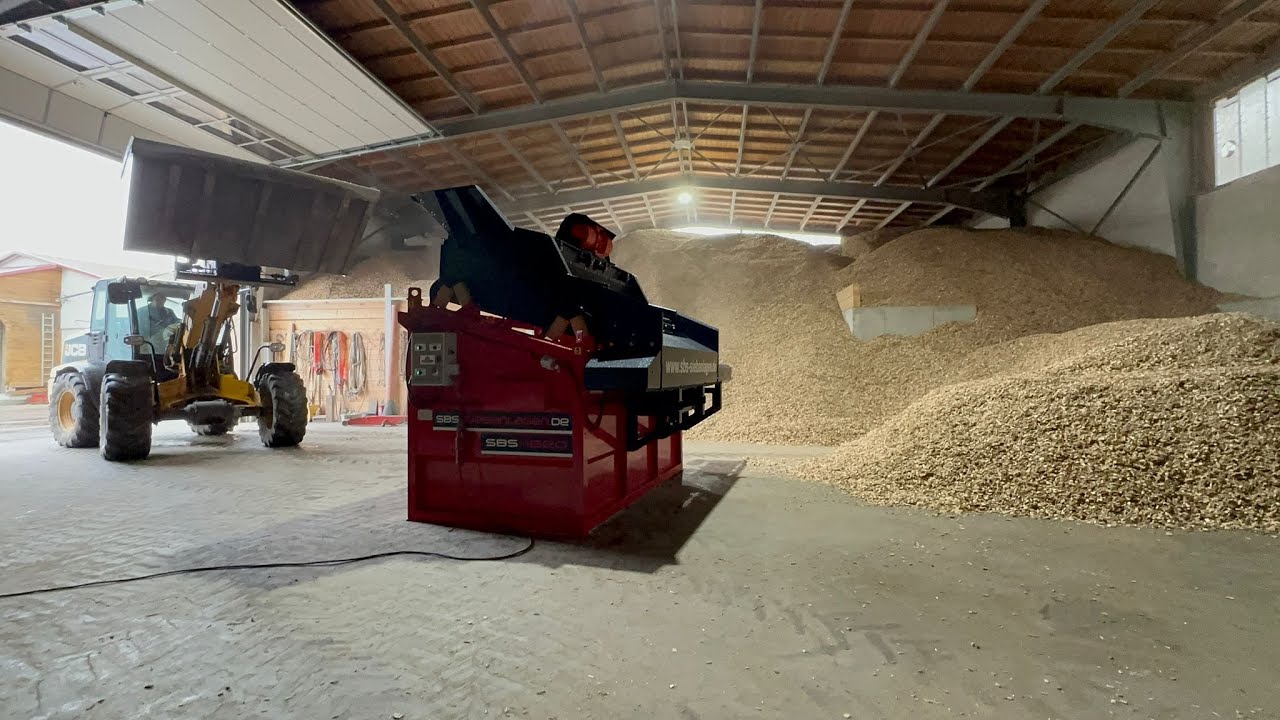 Mobile Siebanlage SBS 1520 F3 Holzhackschnitzel G30 sieben