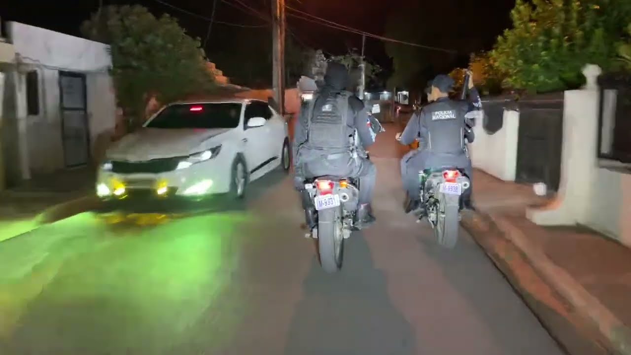 OPERATIVO  DE LA POLICIA EN SAN FRANCISCO DE MACORIS