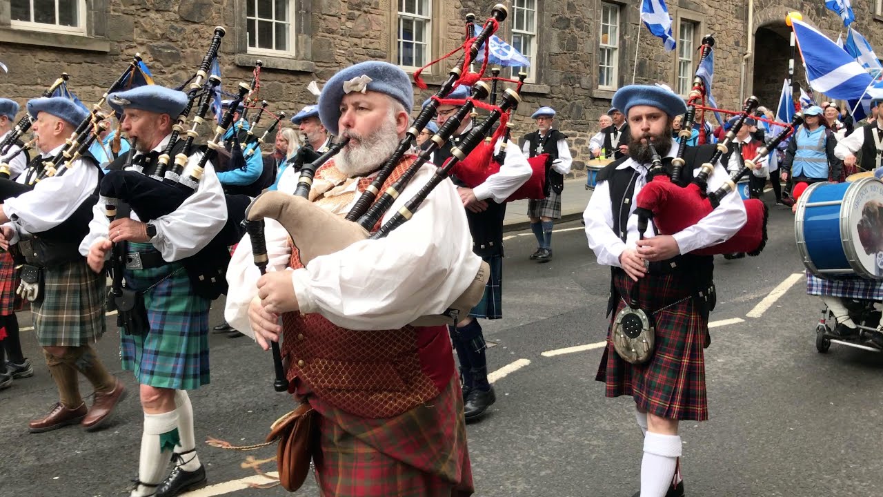 Scottish Independence March 2023 approaches Scottish Parliament