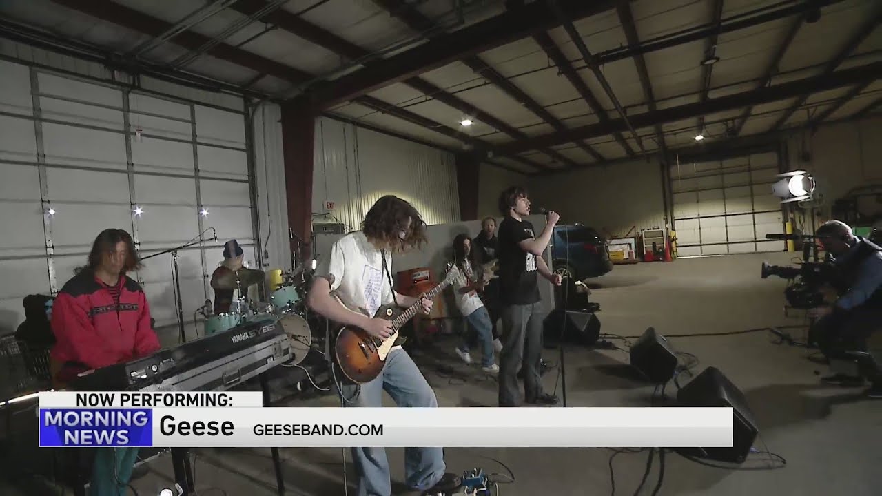 'GEESE' PERFORM Untitled VIII IN THE GARAGE / WGN MORNING NEWS CHICAGO
