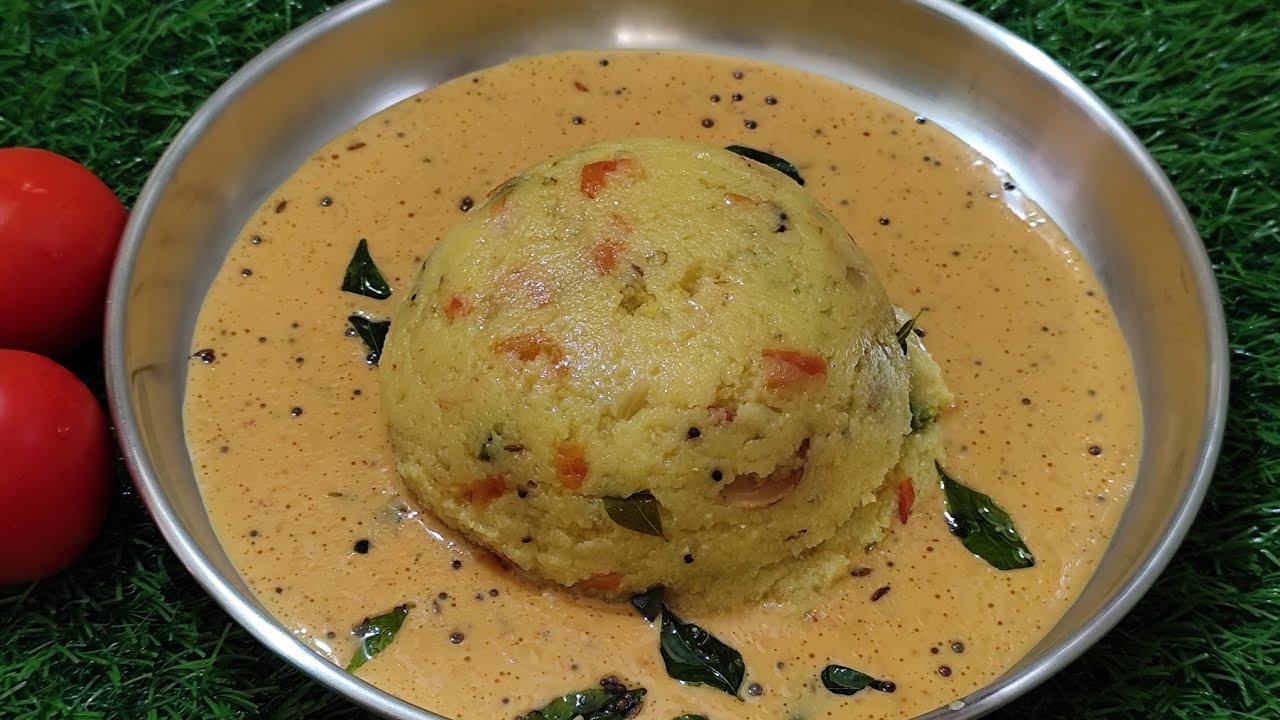 హోటల్ స్టైల్ టమోటా బాత్ విత్ ఎర్ర చట్నీ//hotel style tomato bath with red chutney 