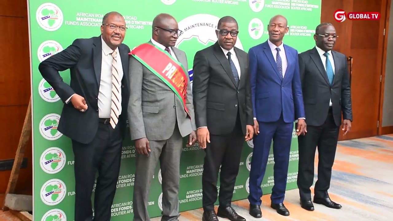 TANZANIA YAKABIDHIWA URAIS wa AFRIKA wa KUREKEBISHA BARABARA MBELE ya WAZIRI ULEGA ARUSHA..
