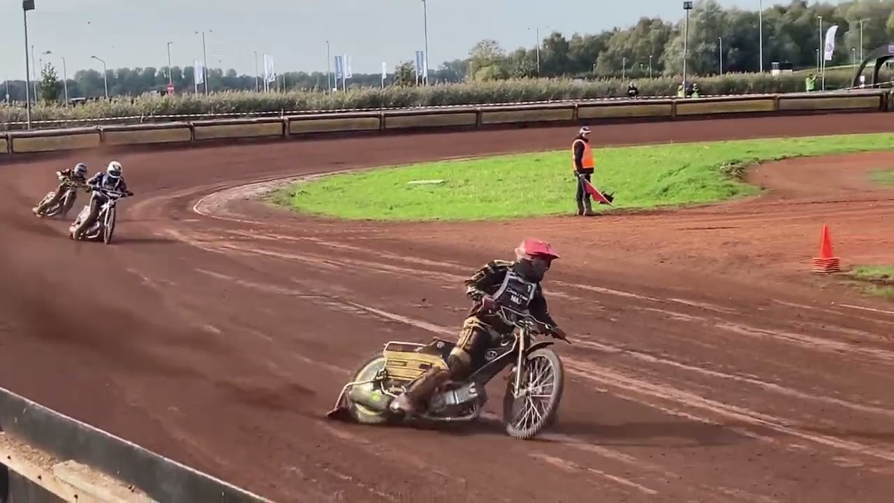 Speedway Testmatch Lelystad- Middelsbrough Heat 5 Guikema, Koonstra, Ace Pijper, Mudgway