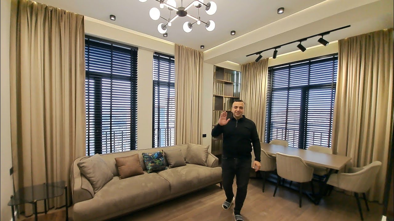Gənclik metrosu yaxınlığında yeni təmirli əşyalı 2 otaqlı mənzil.077-546-96-96 Əşrəf bəy