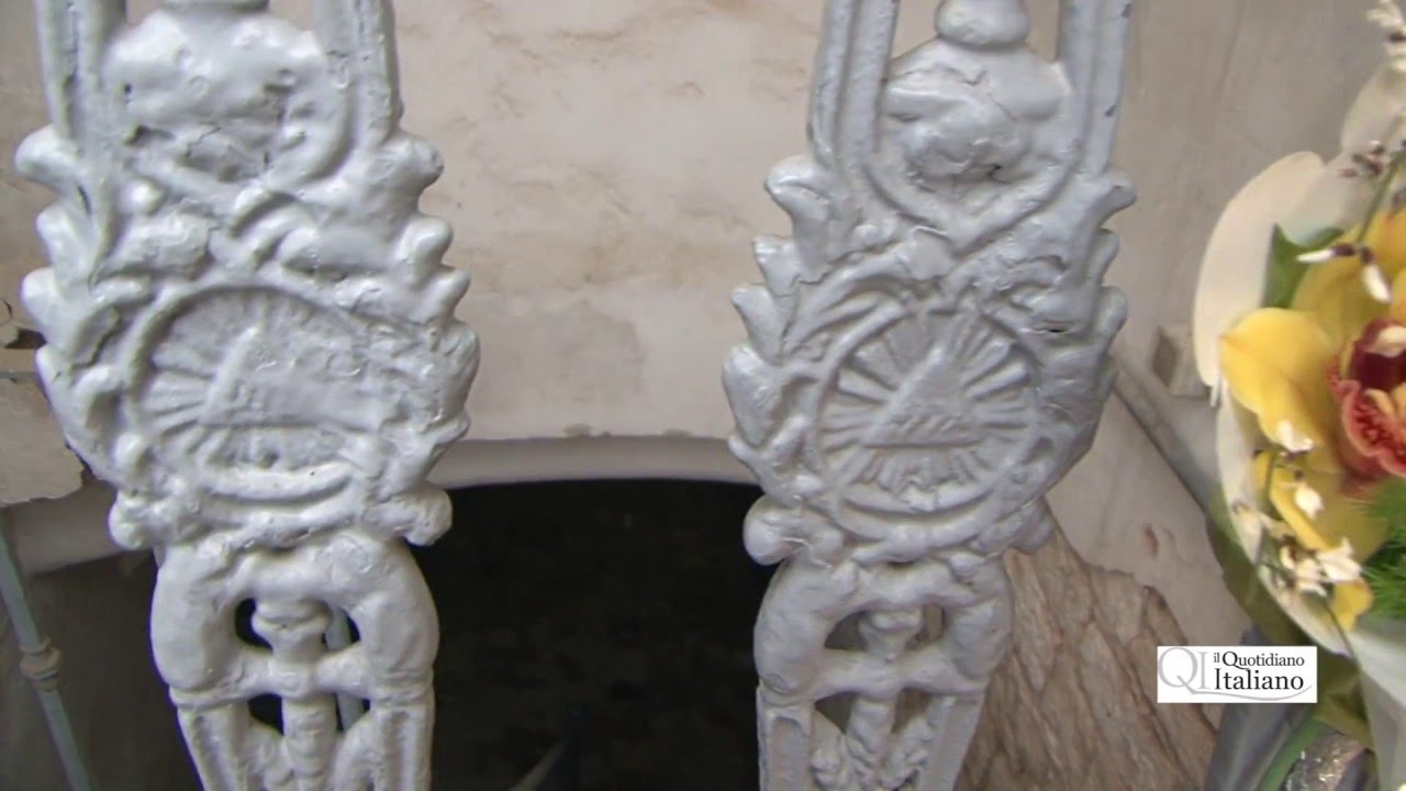 Bari, cimitero di Ceglie in condizioni vergognose