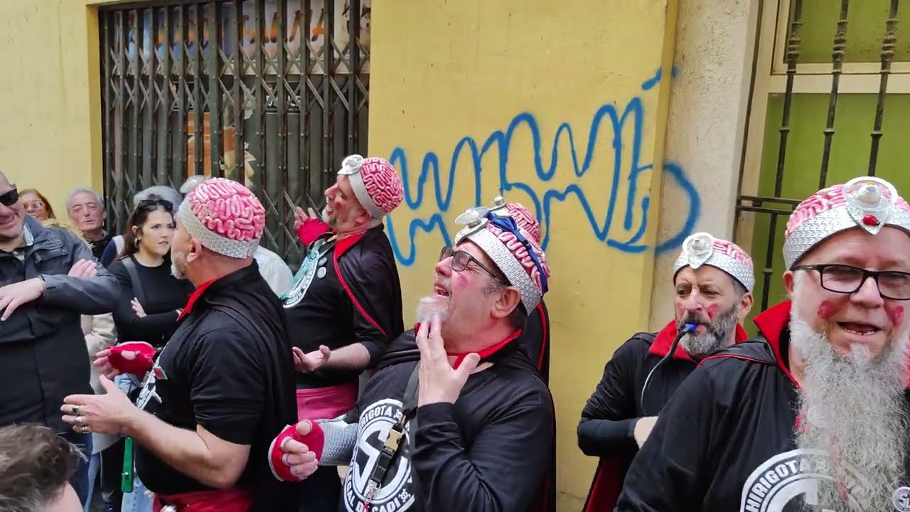 Shirigota Rockera Ilegal de Cádi 2025. Los Supervillanos. «Isabel Natividad Díaz Ayuso».