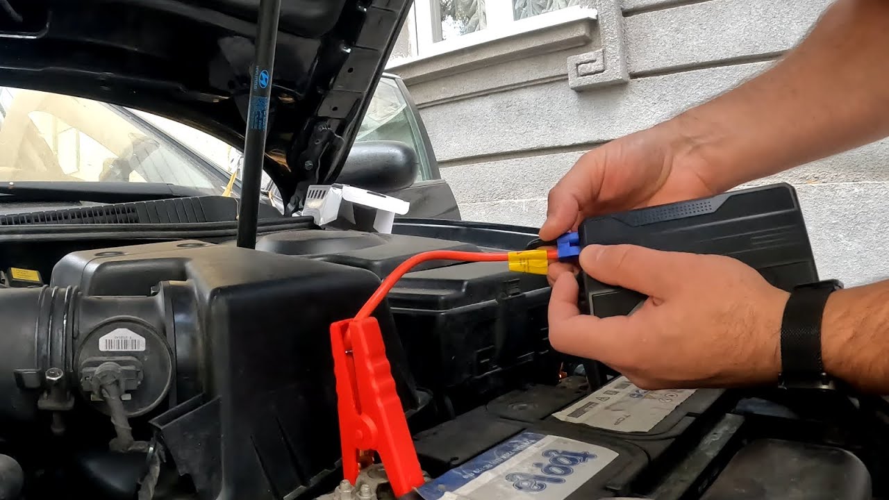 Može li jeftini Aliexpress auto jump starter pokrenuti veliki V6 motor?