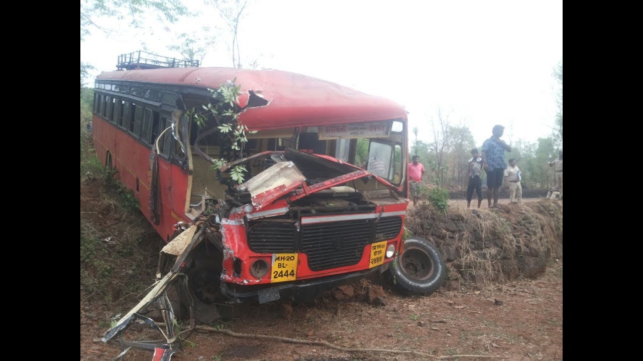 MSRTC Bus Bad Accident....! Borivali to Devgad