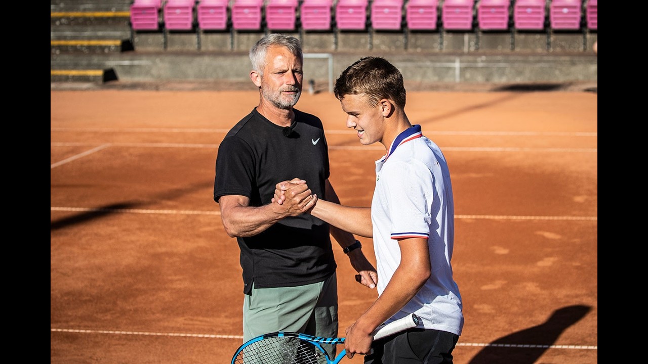 Lars Christensen - Rune's Coach