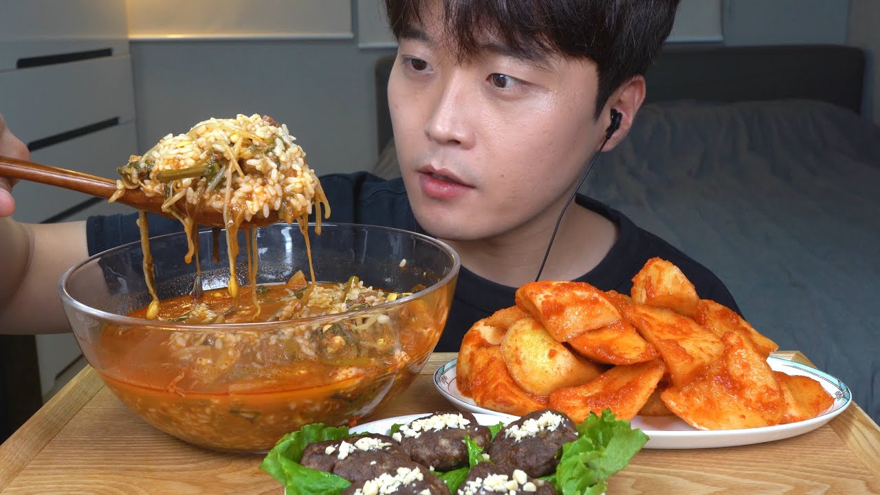 [와차밥] 매운소고기국밥 떡갈비 석박지 먹방 요리 레시피 Spicy Beef Soup & Grilled Short Rib Patties MUKBANG ASMR EATING SHOW