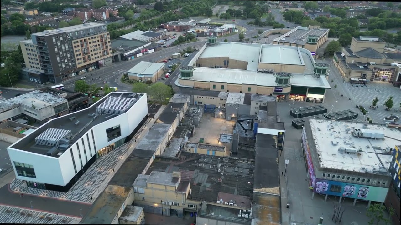 DRONE FLIGHT AROUND BASILDON TOWN
