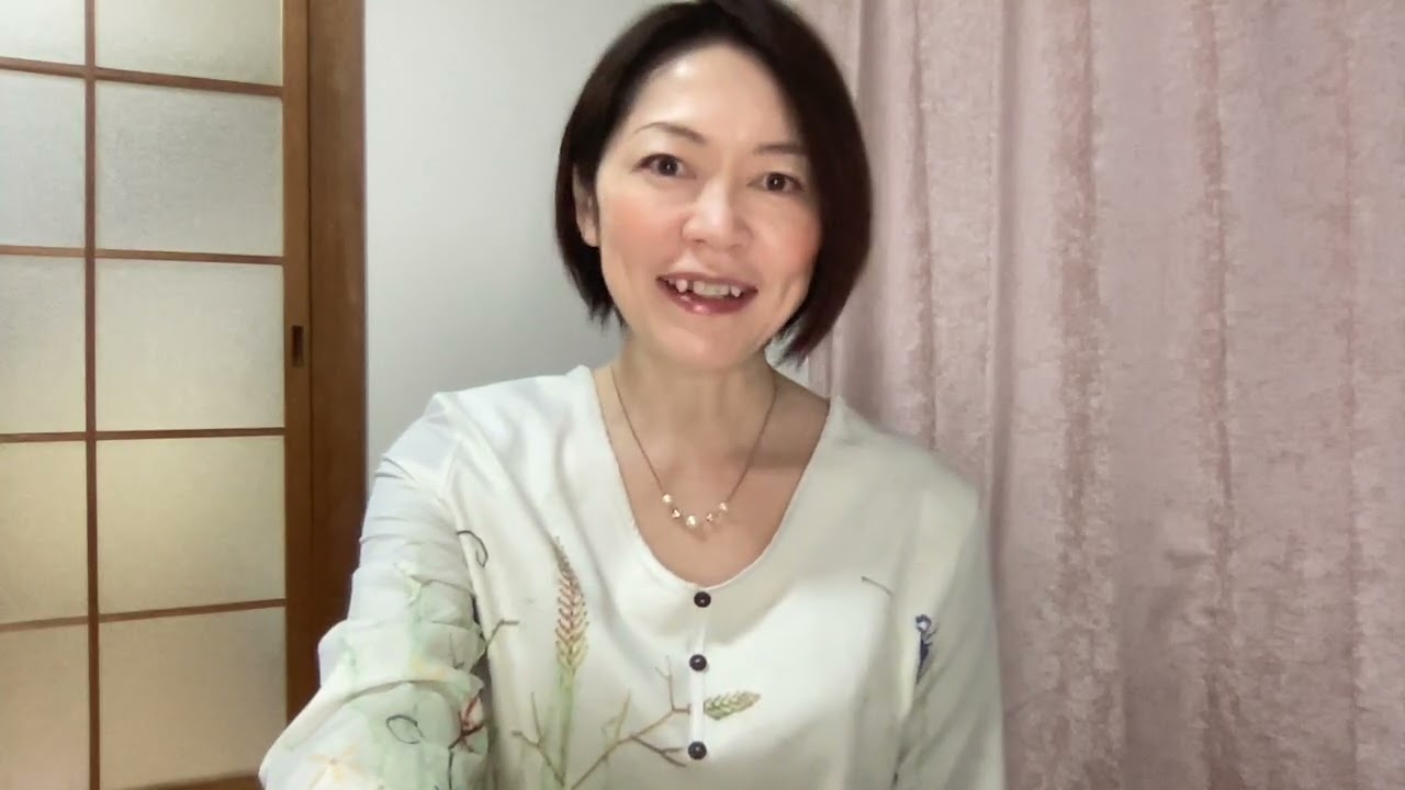 浄化のマントラ（心の道具）を聴いて純粋な状態に戻る／KIN44「5（倍音）黄色い種ー黄色い太陽」これで進もうと気持ちが定まる。一歩二歩先の展開のヒントが日常の中に隠されている。思いもよらぬ発見がある。