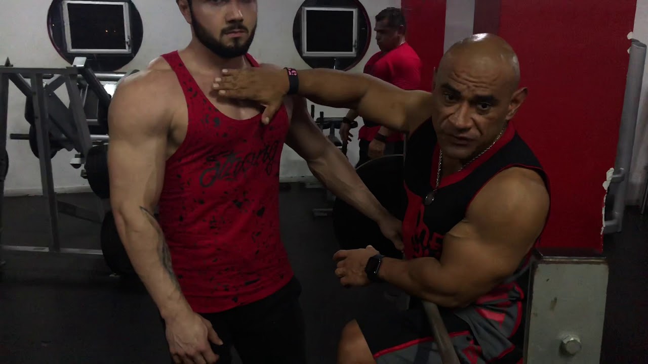 Beto Sierra Entrenamiento de Pecho con Pedro Barrón (The Pitbull) / Motivación