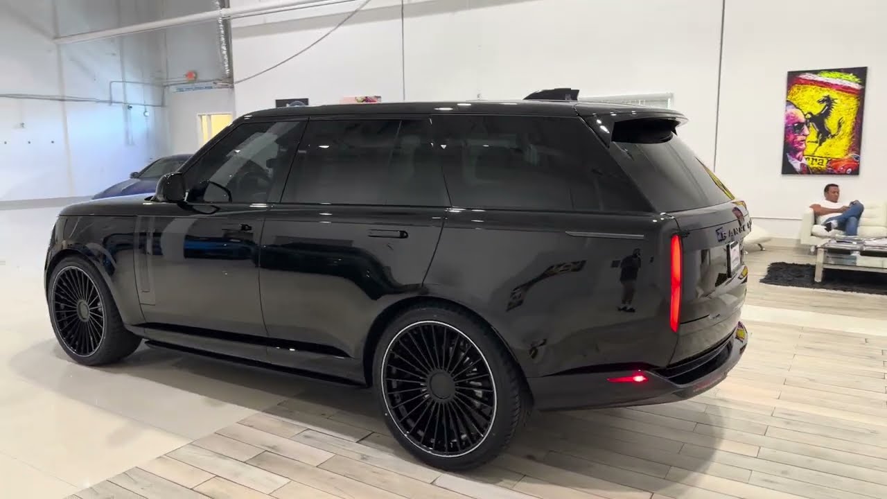 2023 Land Rover Range Rover SE #4400