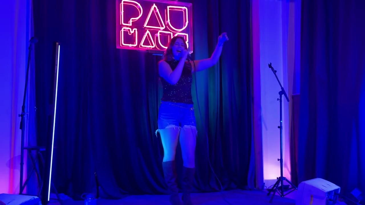Gemma Brooke Allen performs acoustic version of  &ldquo;Hypnotized&rdquo;