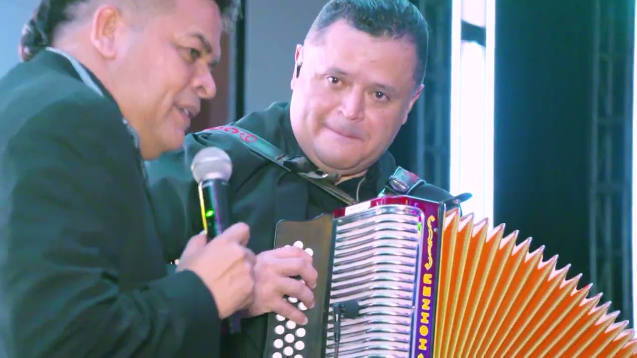 MI ALMA  EN PLENO - Version en Vivo  Edinson El Padrino Brito & El Coco Zuleta