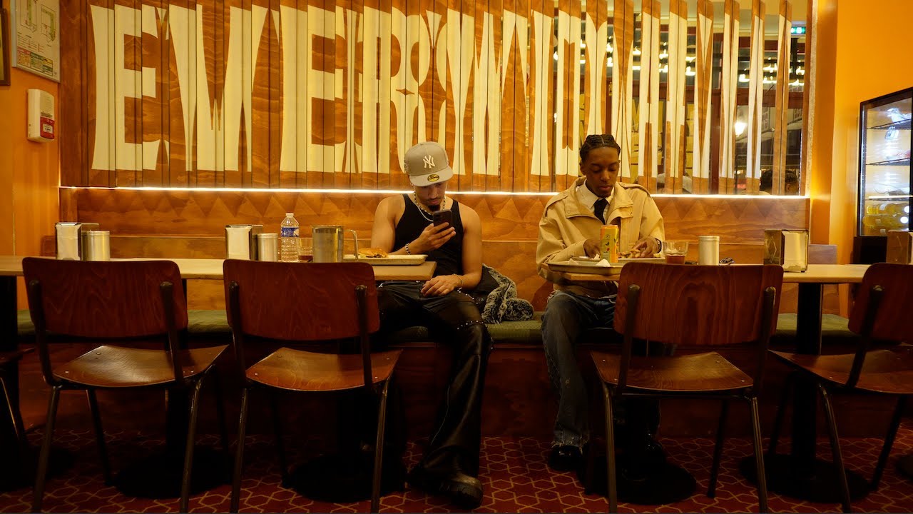 BACK IN PARIS (Fashion Week)