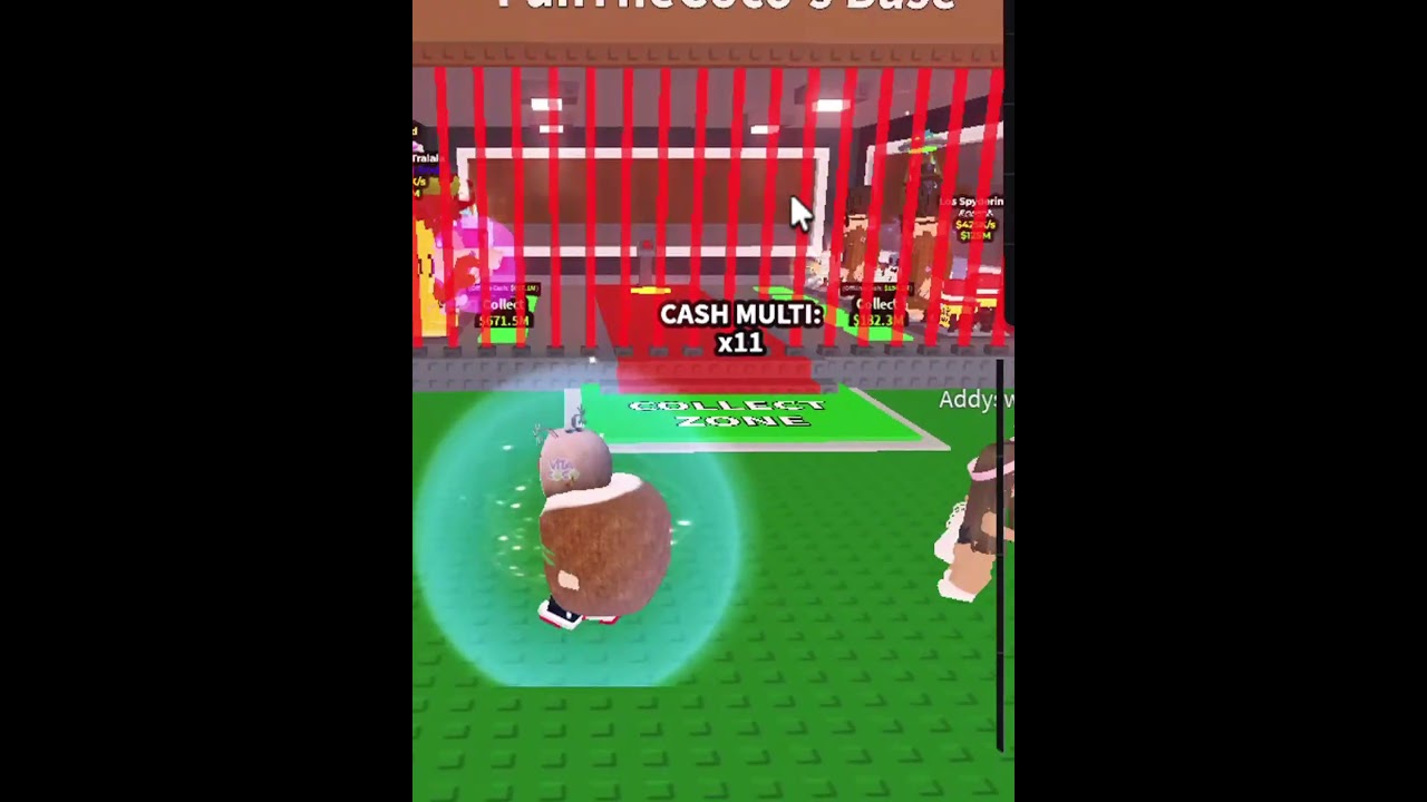 Stealing From Random People In Private Servers 😯