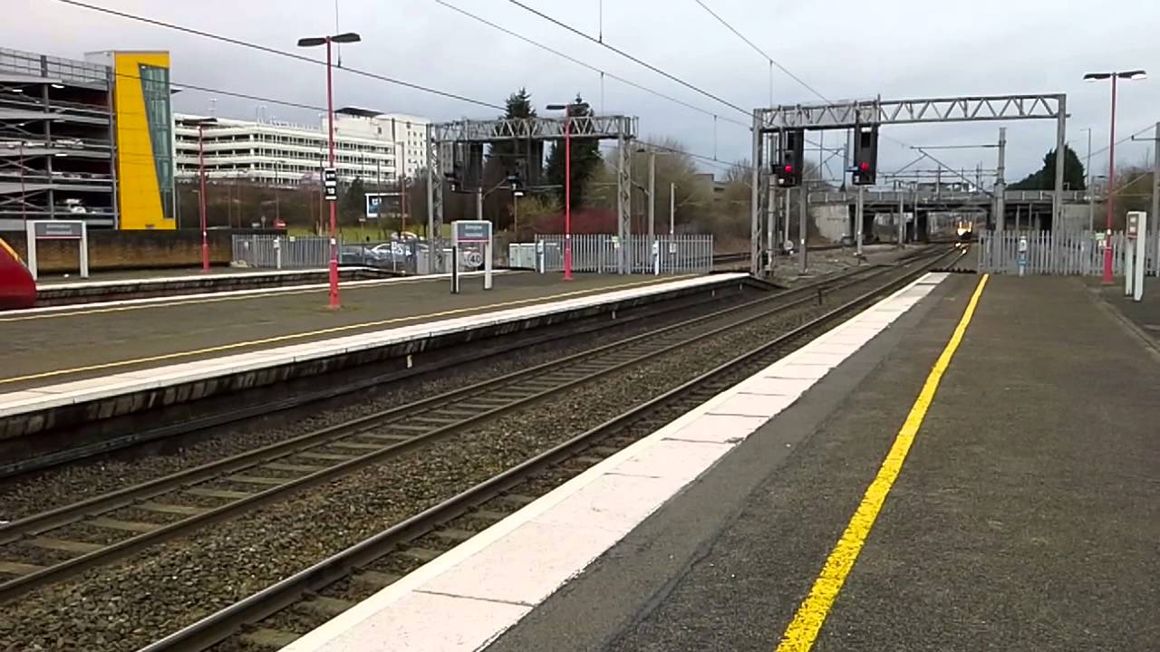 Trains at: Birmingham International, WCML, 9/03/15