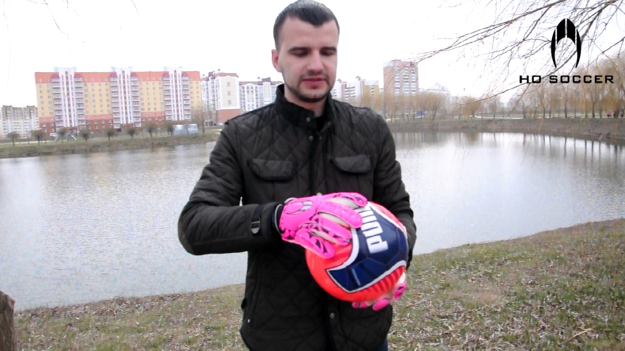 Обзор на вратарские перчатки Ho Soccer SSG Legacy Rollfinger