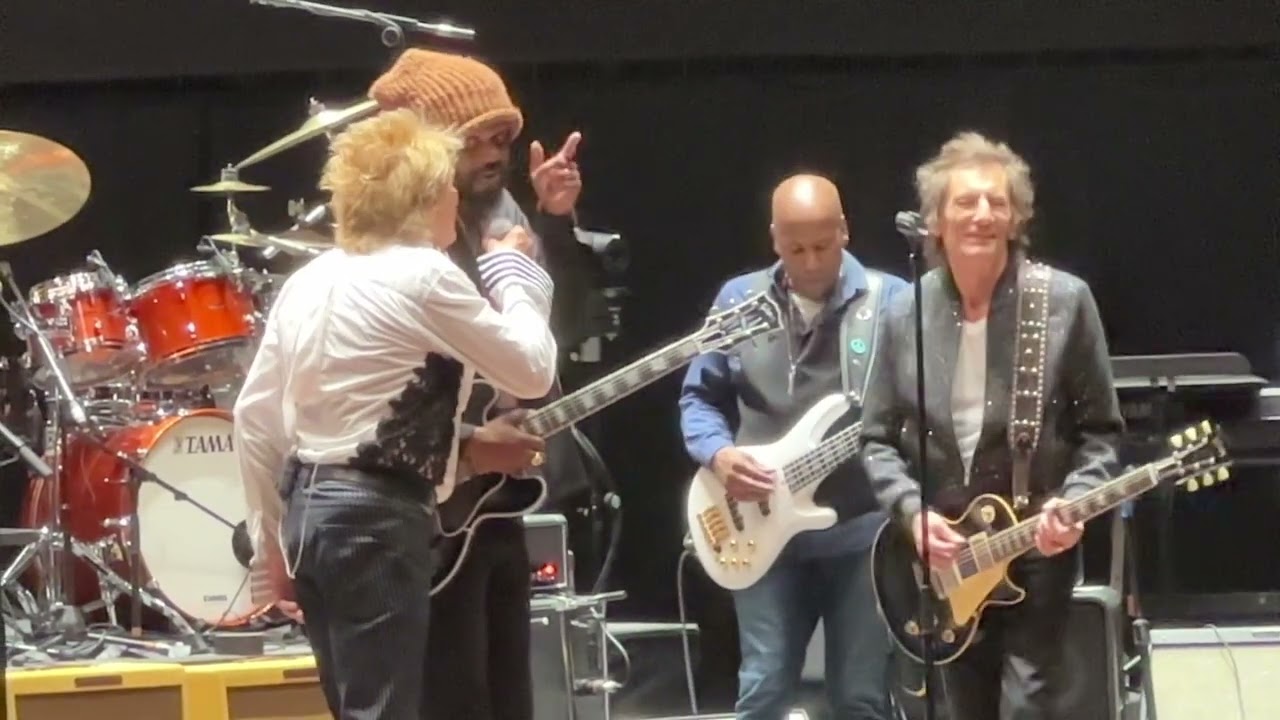 Tribute to Jeff Beck - Rod Stewart  - 2023-05-23 - People Get Ready