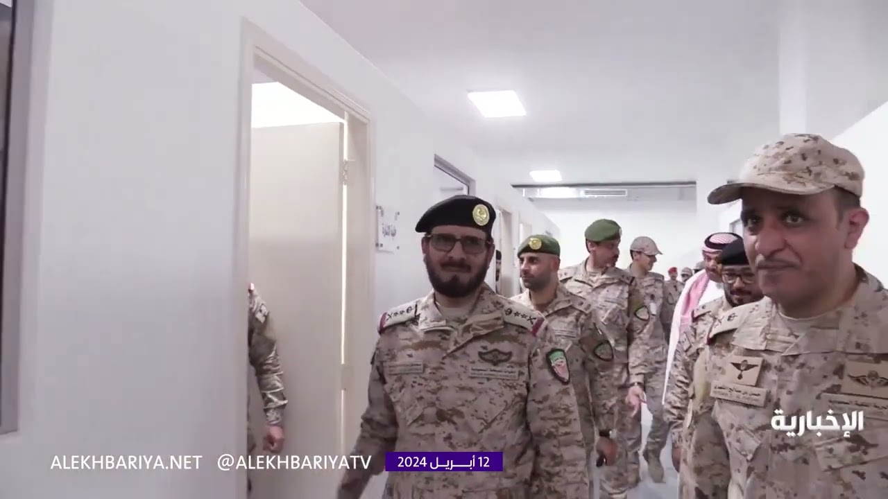 قائد القوات المشترك ينقل تحيات الأمير خالد بن سلمان لرجال الحد الجنوبي