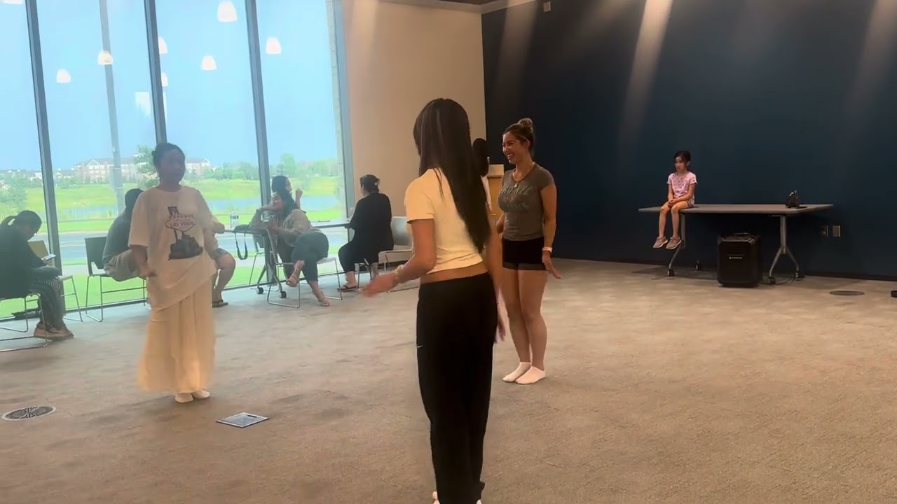 Serng Katip dance song