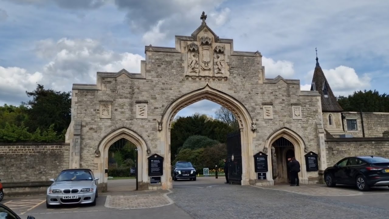 City of London Cemetery Tour = The Architect - Churchill's Nanny = Seige of Sidney Street Murders