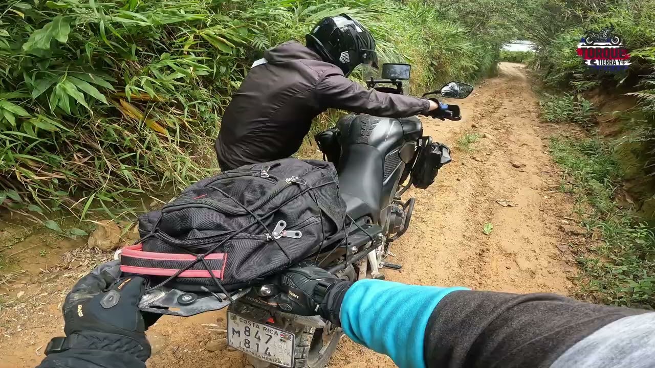Abortamos misión, Cuesta peligrosa! no arriesgue a su Familia   - Tablón    Cartago   #Honda