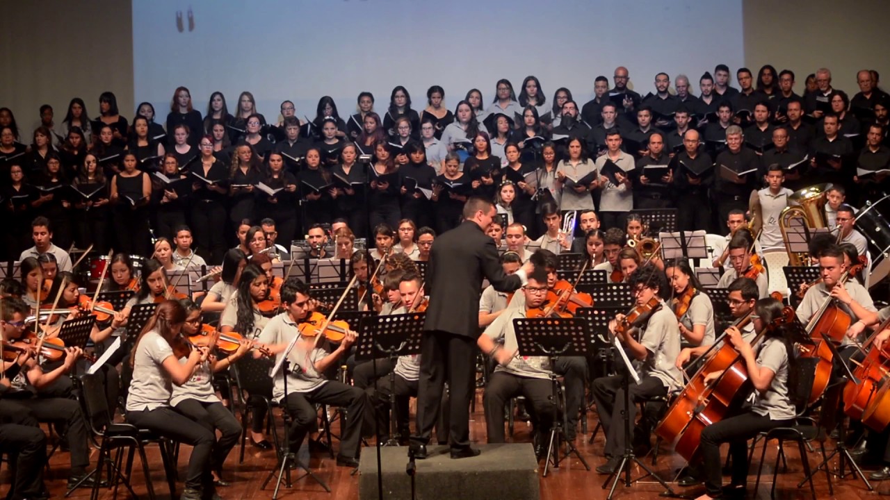 Tchaikovsky - 1812 Overture (with choir)