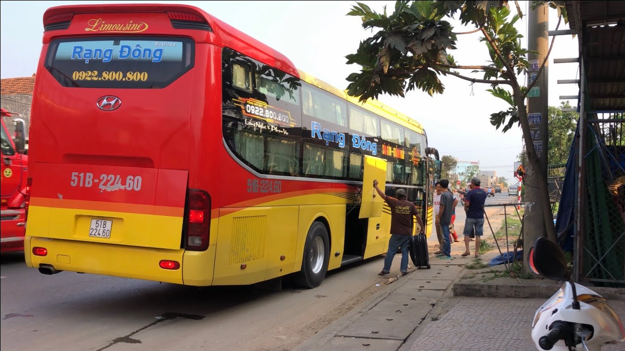 #95 Xe Khách Việt Nam (Ngắm xe khách đón trả khách tại Ngã ba quán lát) | Tấn Nguyễn HLX 76