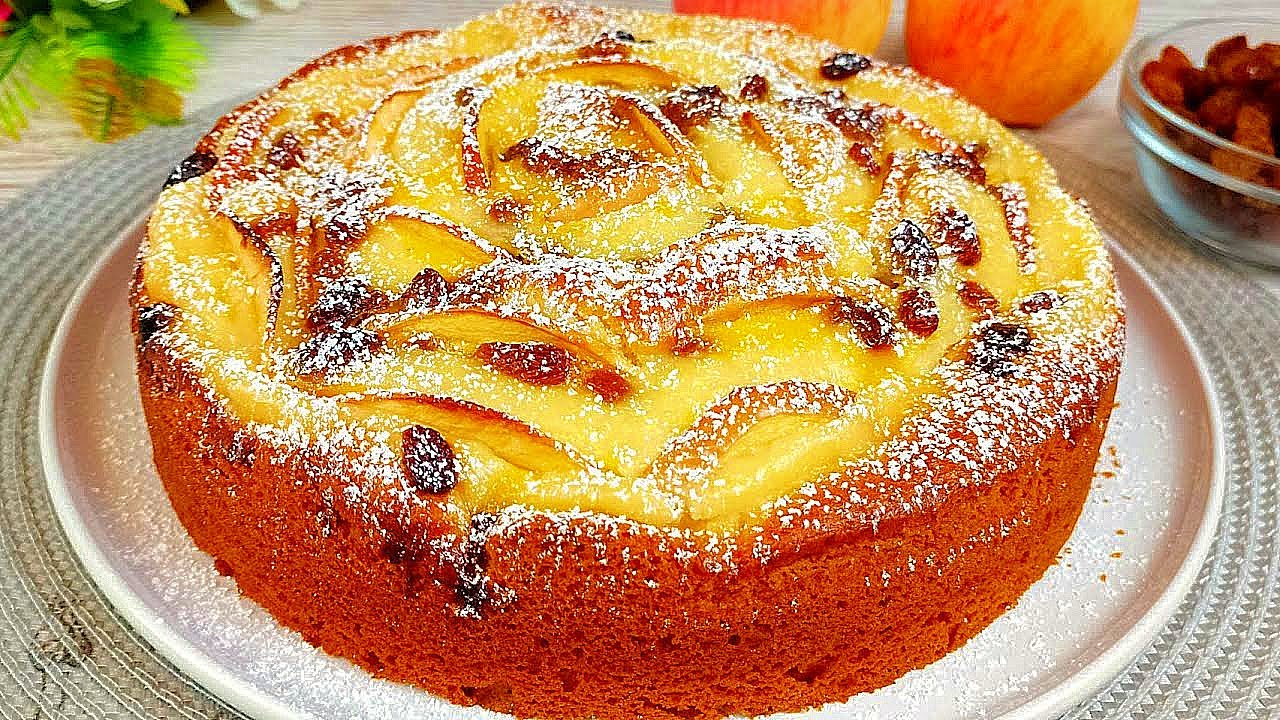 Этот яблочный пирог сводит с ума! Так просто и вкусно!