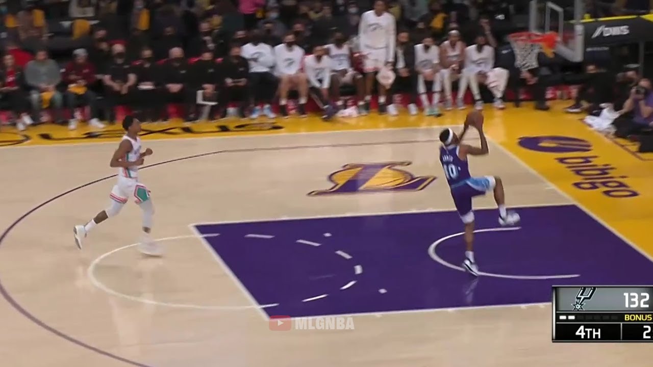 Lakers rookie ruined his entire career 🤦&zwj;♂️