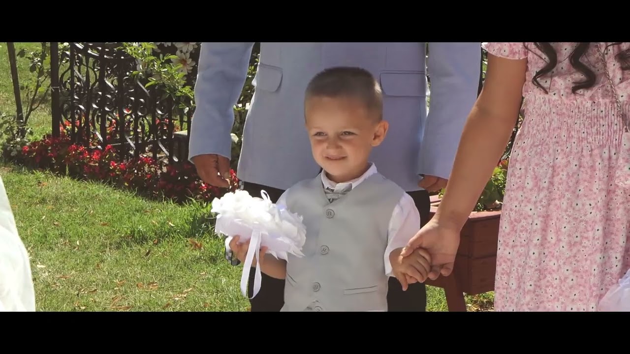 Bea & Misi   Wedding Story
