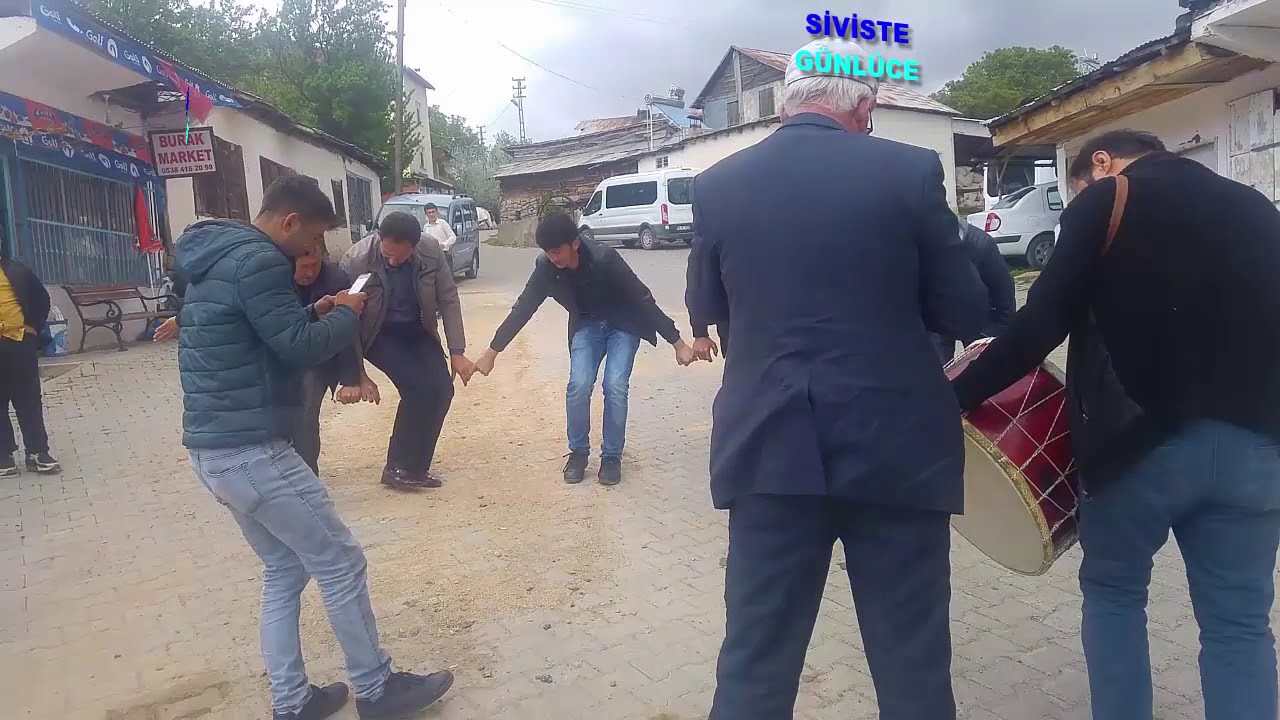 Sivas suşehri günlüce köyünde dügün halayı ve davul zurna