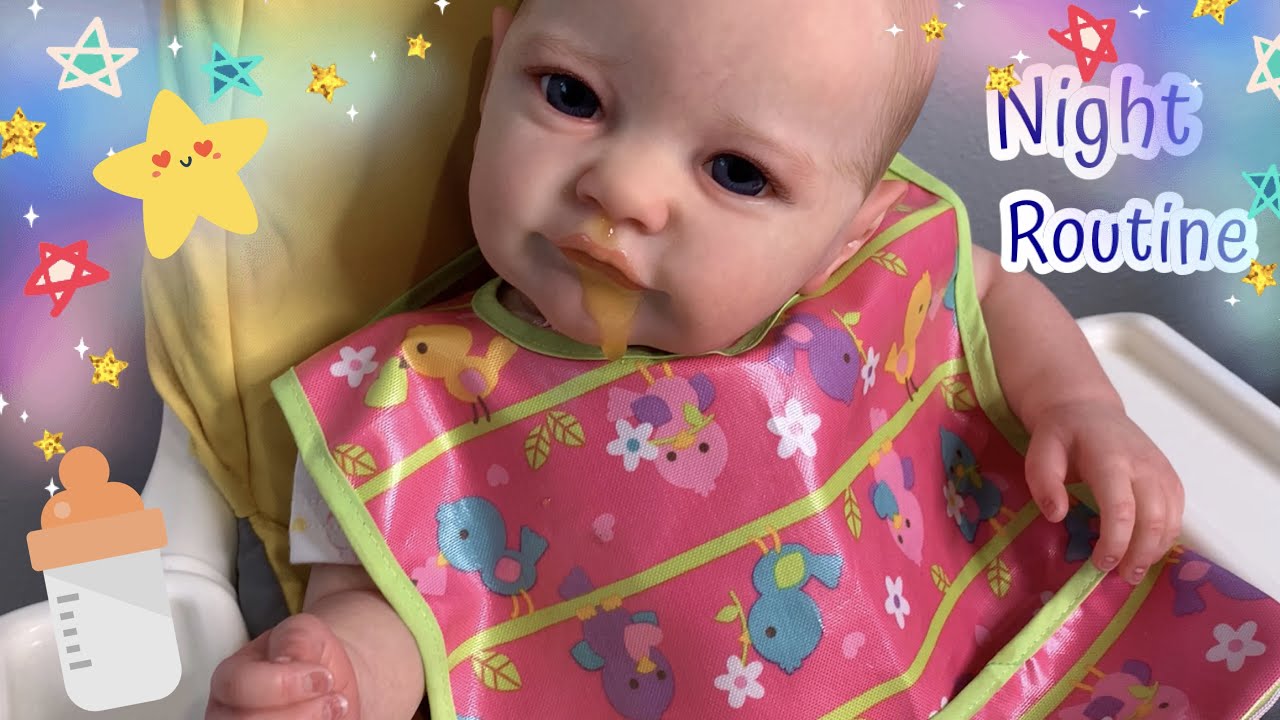 Reborn video Baby Flora before bed routine | feeding peaches and bottle feeding bath time
