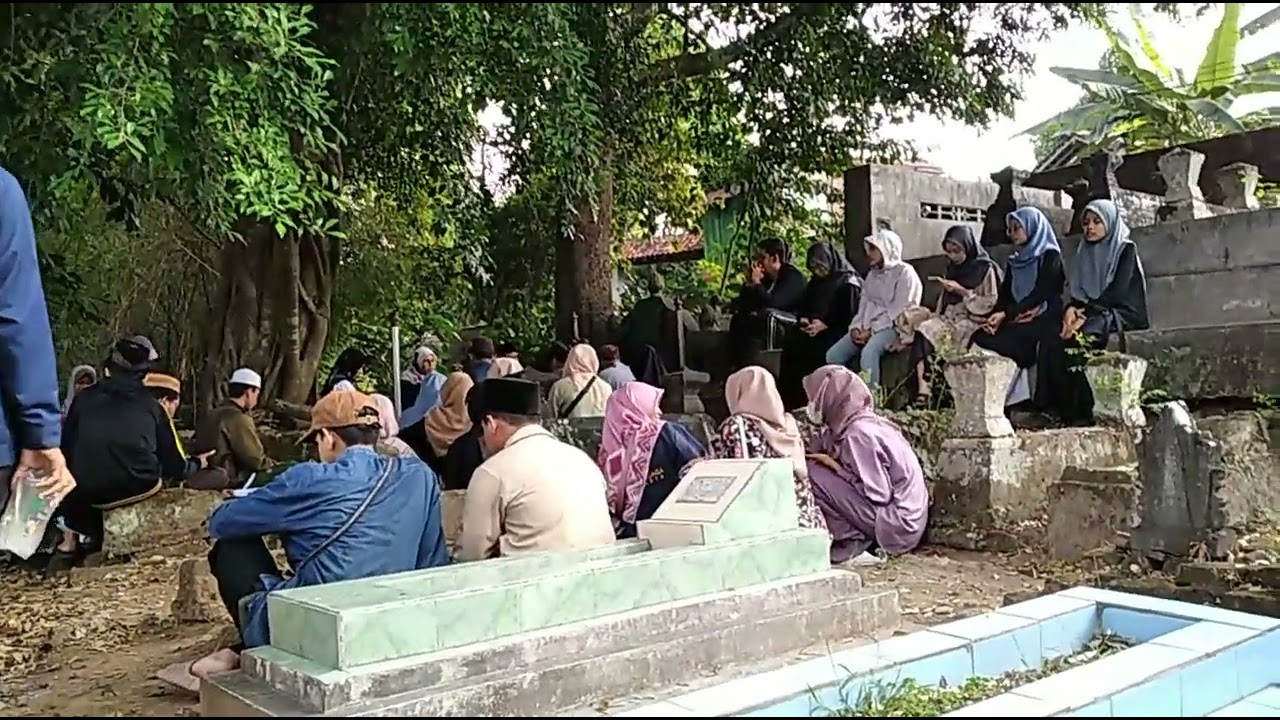 Ziarah Nyai Melati Singosaren Banguntapan - Kotagede Yogya ☺️🇮🇩