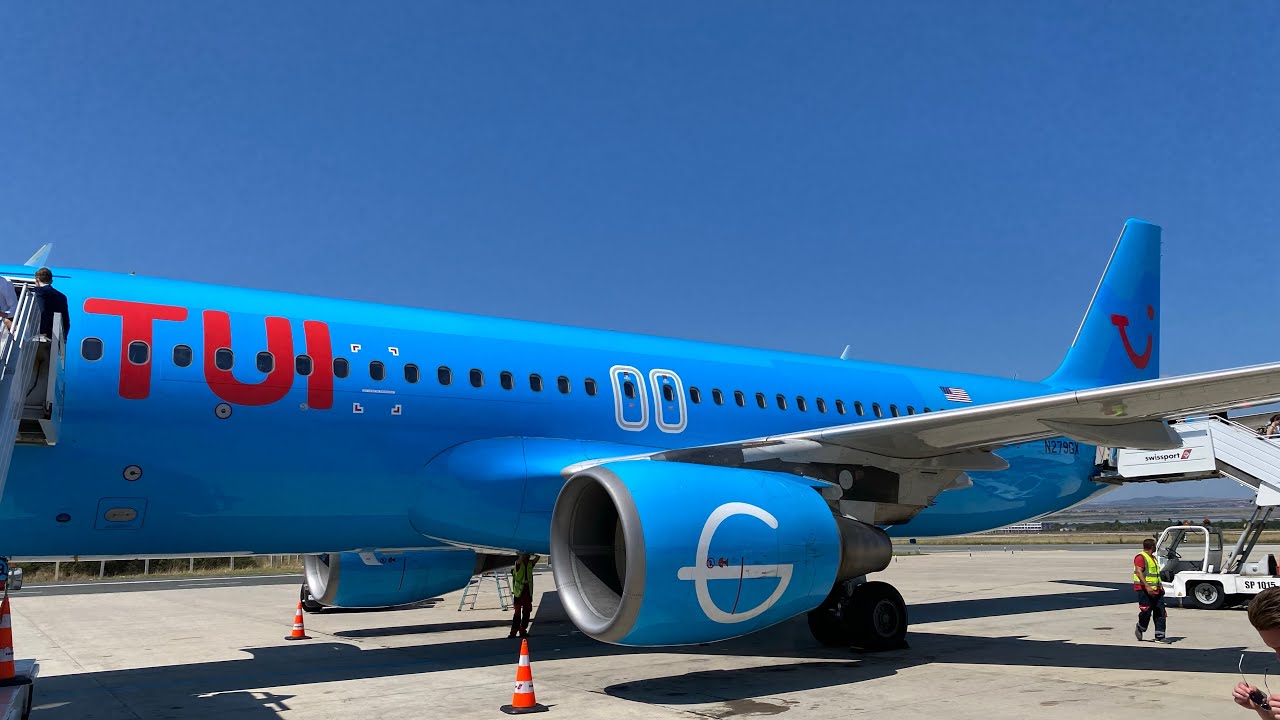 *TUI + GLOBAL X* | A320 | Amsterdam - Burgas